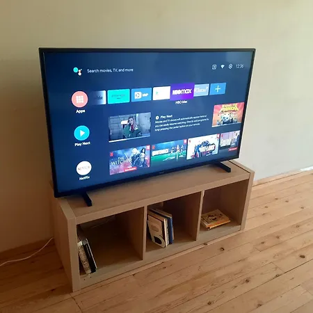 Spacious 3 Bedroom Apartment, Close To Metro Station 公寓 索菲亞